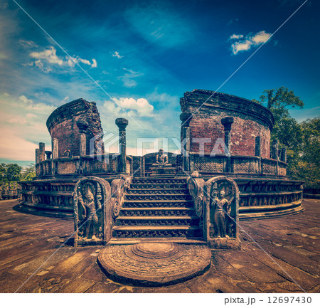 Ancient Vatadage (Buddhist stupa) Ancient Vatadage (Buddhist stupa) 12697430