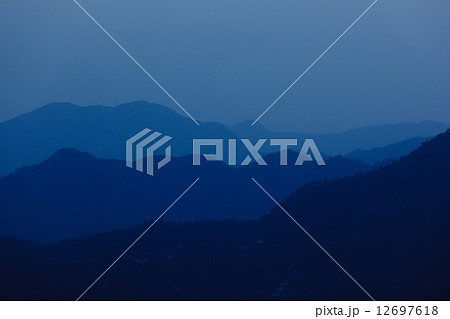 Mountains Mountains 12697618