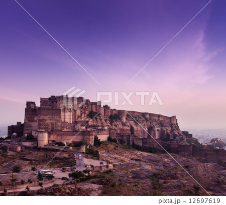 Mehrangarh Fort, Jodhpur, Rajasthan, India Mehrangarh Fort, Jodhpur, Rajasthan, India 12697619