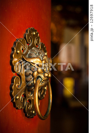 Doorknob of the Buddhist temple 12697918