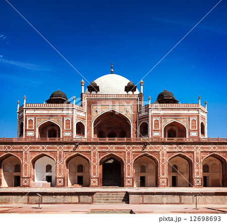 Humayun's Tomb. Delhi, India Humayun's Tomb. Delhi, India 12698693