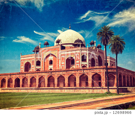 Humayun's Tomb. Delhi, India Humayun's Tomb. Delhi, India 12698966