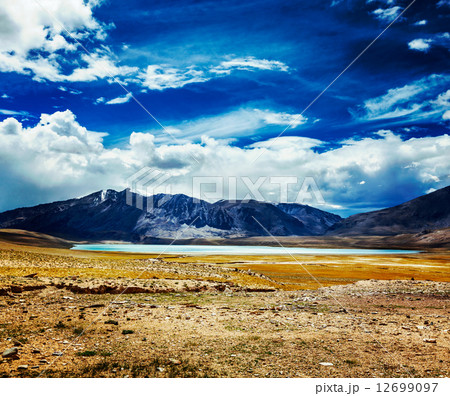 Himalayan lake Kyagar Tso, Ladakh, India 12699097