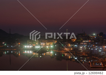 Sacred Puskhar lake (Sagar) and ghats of town Pushkar in twilig 12699462