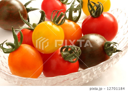 トマト　ミニトマト　サラダ 12701184
