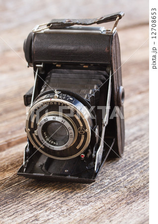 vintage photo camera vintage photo camera 12708653
