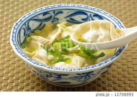 スープ餃子 12708993