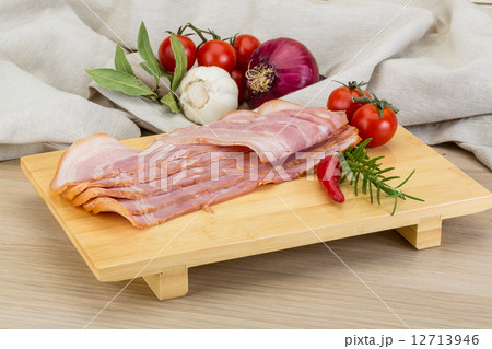 Bacon Bacon 12713946