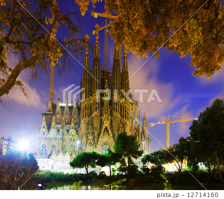 Sagrada Familia in twilight. Barcelona 12714160