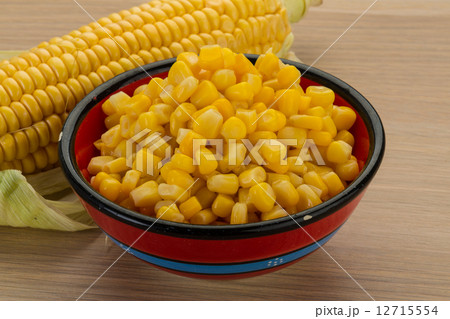 Sweet corn Sweet corn 12715554