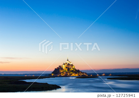 Mont Saint Michele Mont Saint Michele 12725941