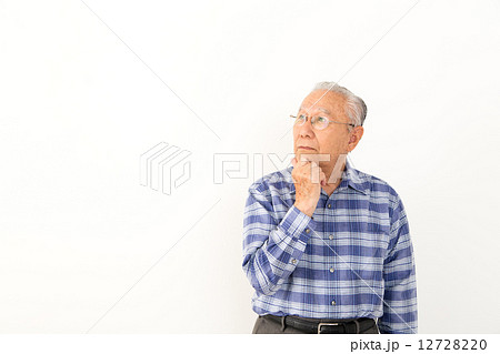 考えるシニア　 12728220