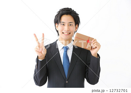 プレゼント・男性ビジネスマン 12732701