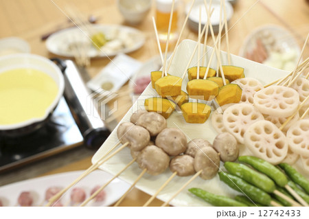 食事準備 12742433