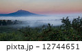 白の湖 12744651
