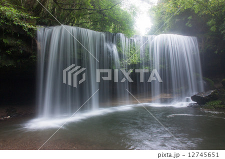 鍋ヶ滝 12745651