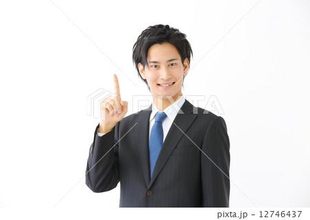 男性ビジネスマン 男性ビジネスマン 12746437