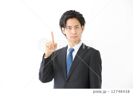 男性ビジネスマン 12746438