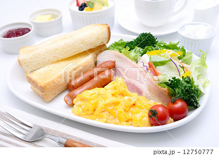 朝食 朝食 12750777
