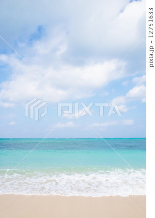 沖縄のビーチ・冨着ビーチ 沖縄のビーチ・冨着ビーチ 12751633