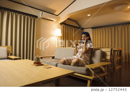 夜のライフスタイル 夜のライフスタイル 12752443