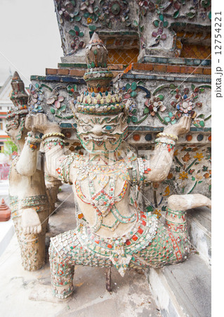 Temple Wat Arun in Bangkok Temple Wat Arun in Bangkok 12754221