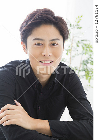 ポートレート 若い男性 ポートレート 若い男性 12761124