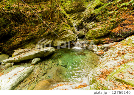 安居渓谷　昇竜の滝　小釜 12769140