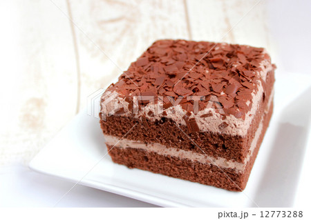 チョコレートケーキ 12773288