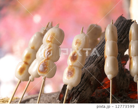 焼き団子 12773599
