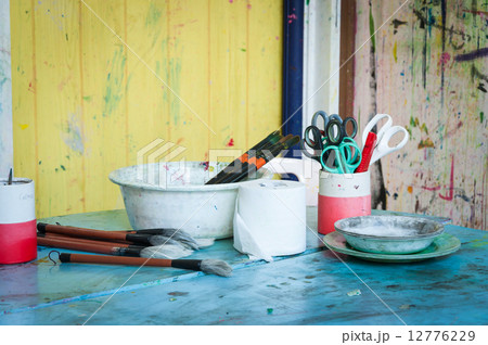 Art Class Art Class 12776229