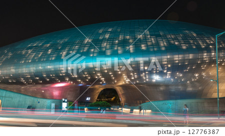 Dongdaemun Design Plaza 12776387