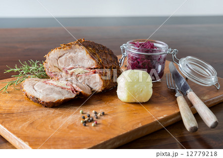 Spit roast with red cabbage 12779218