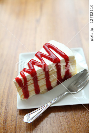 Crepe cake 12782116
