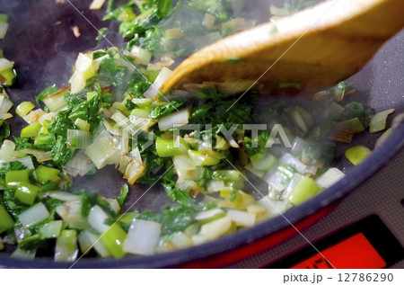 野菜炒め 12786290