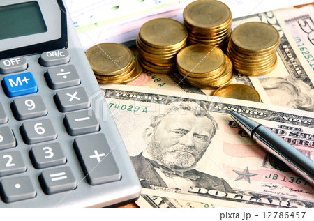 Billing and payment time. 12786457