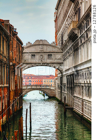 Bridge of Sighs in Venice, Italy 12788126