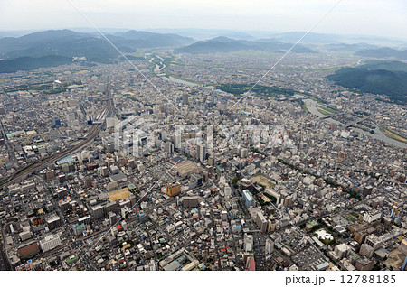 岡山市街を空撮 12788185