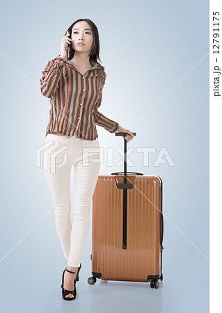 traveling Asian woman traveling Asian woman 12791175