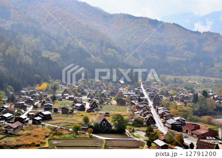 秋の白川郷 12791200