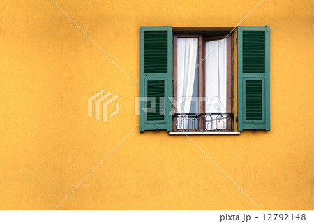 Green wooden window 12792148