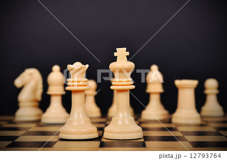 White Chess King and Queen 12793764