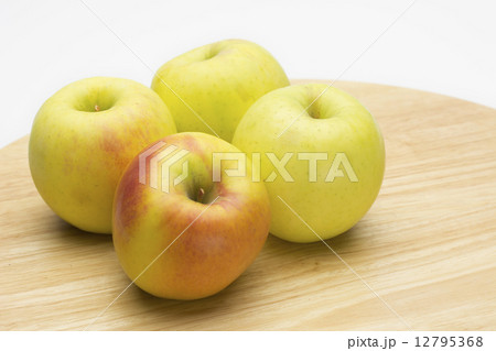 リンゴ　ぐんま名月 12795368