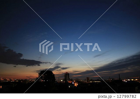 2014年11月18日の夜明けです。 12799782
