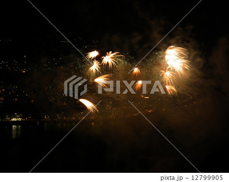 熱海海上花火大会 12799905