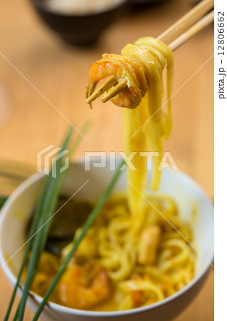 chinese stir fried noodles chinese stir fried noodles 12806662