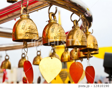 Buddhist bells in Wat Saket (The Golden Mount), Bangkok, Thailan 12810190