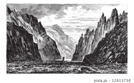 Iron Gates of the Danube River, between Romania and Serbia, vint 12813738