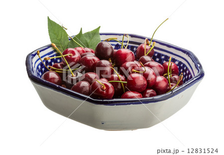 Sweet ripe cherry 12831524