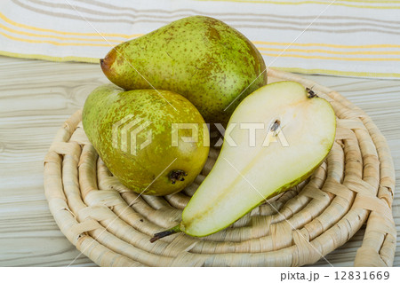 Ripe pears Ripe pears 12831669